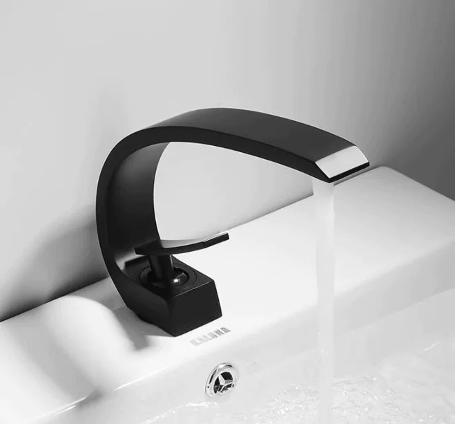 AquaElegance Modern Basin Faucet