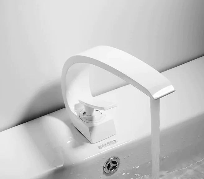 AquaElegance Modern Basin Faucet